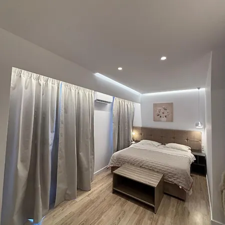 Galaris' Luxury Apartment Kokkari